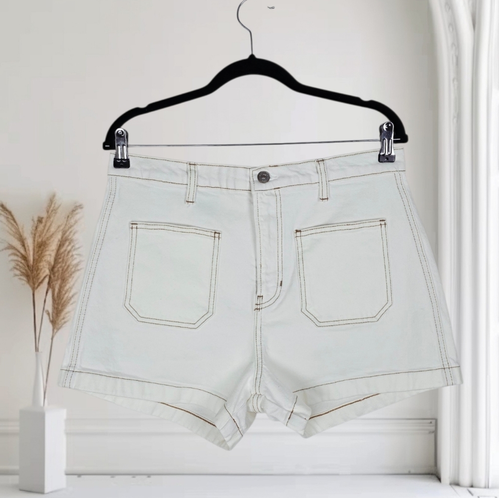 Reformation Alyssa High Rise Jean Shorts in Vintage White Size 31